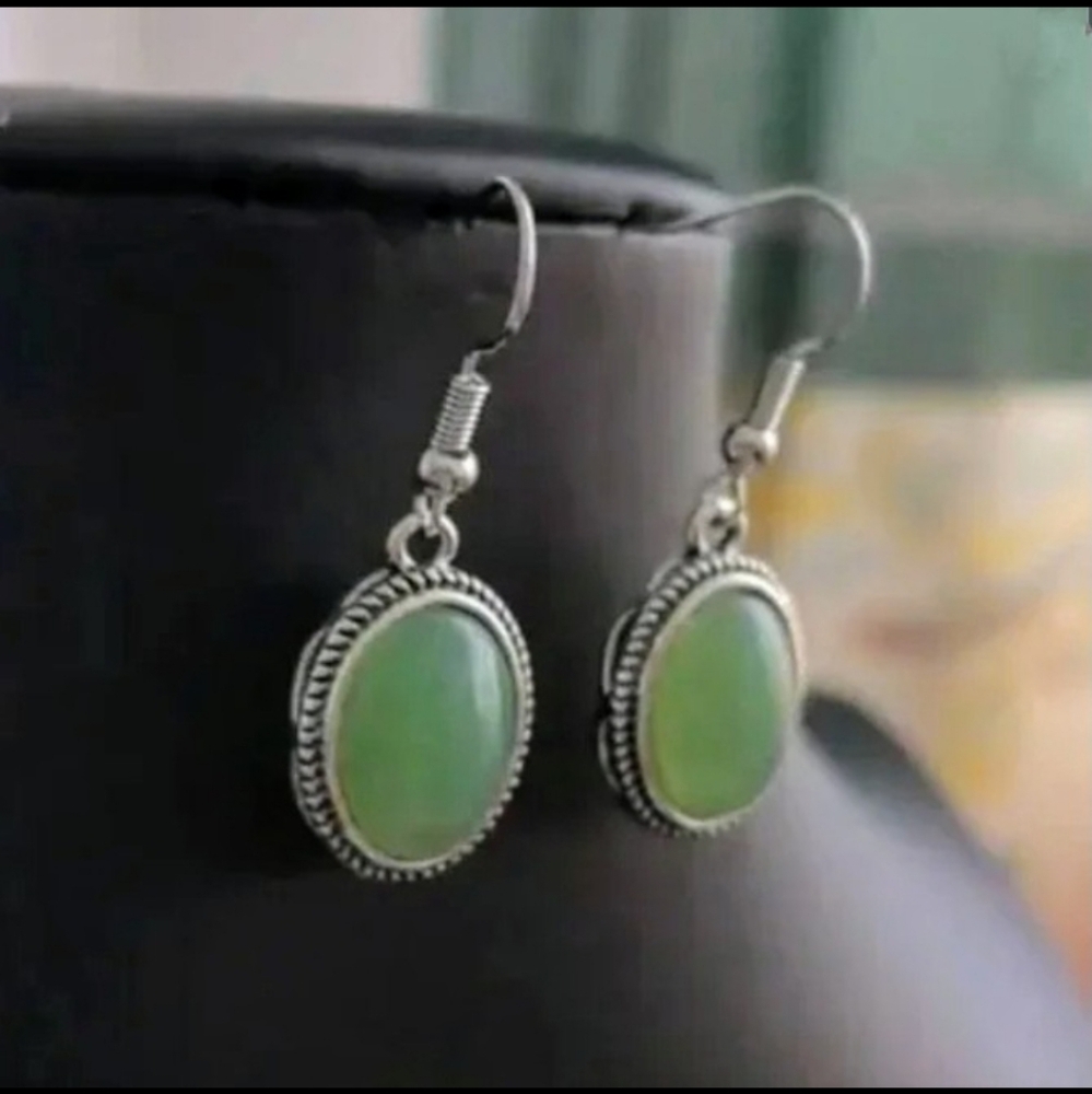 925 Silver Green Jade Oval Earrings